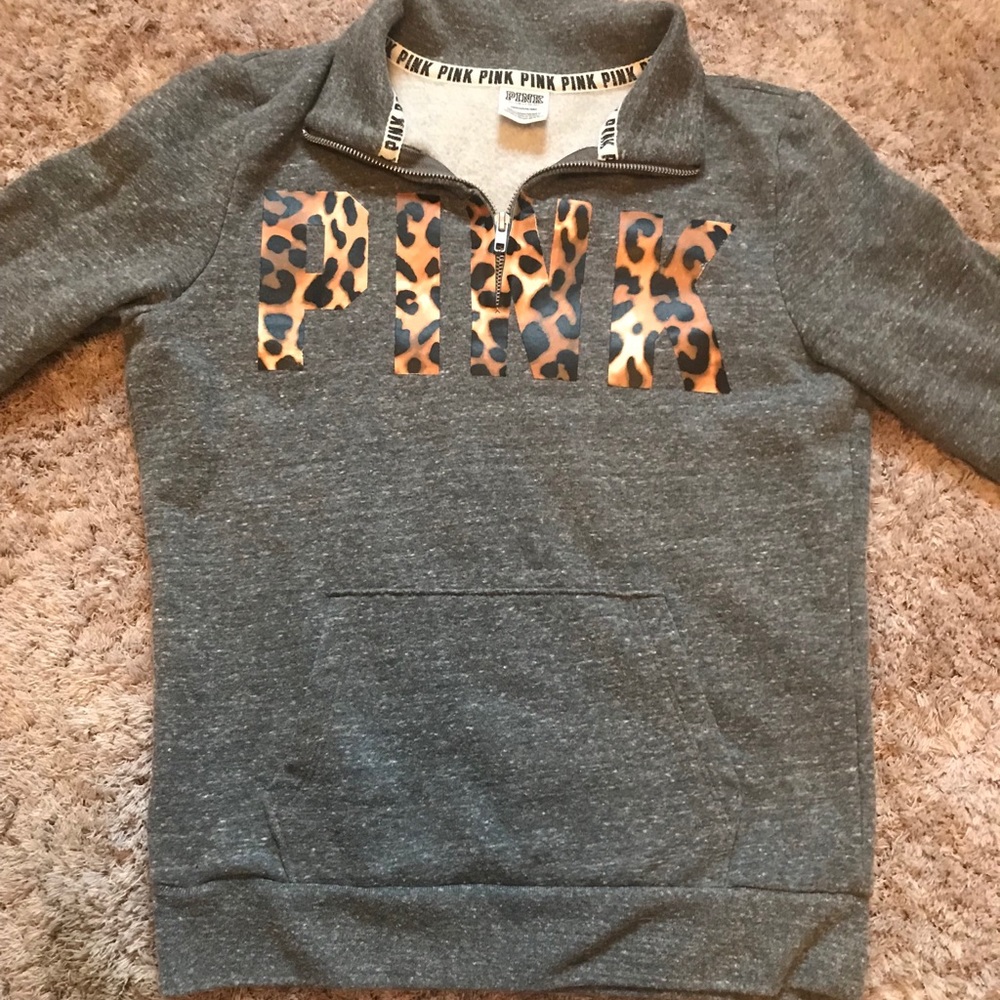 VS sweater
